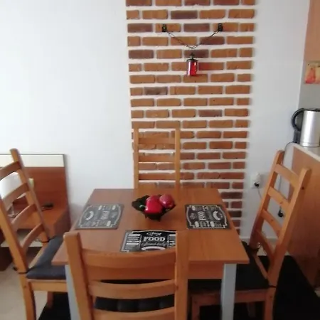 Apartman Аполон 2 *